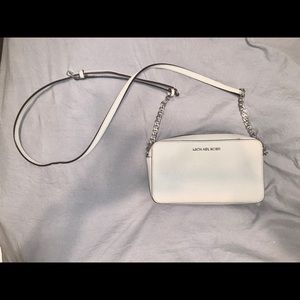 Micheal Kors Crossbody